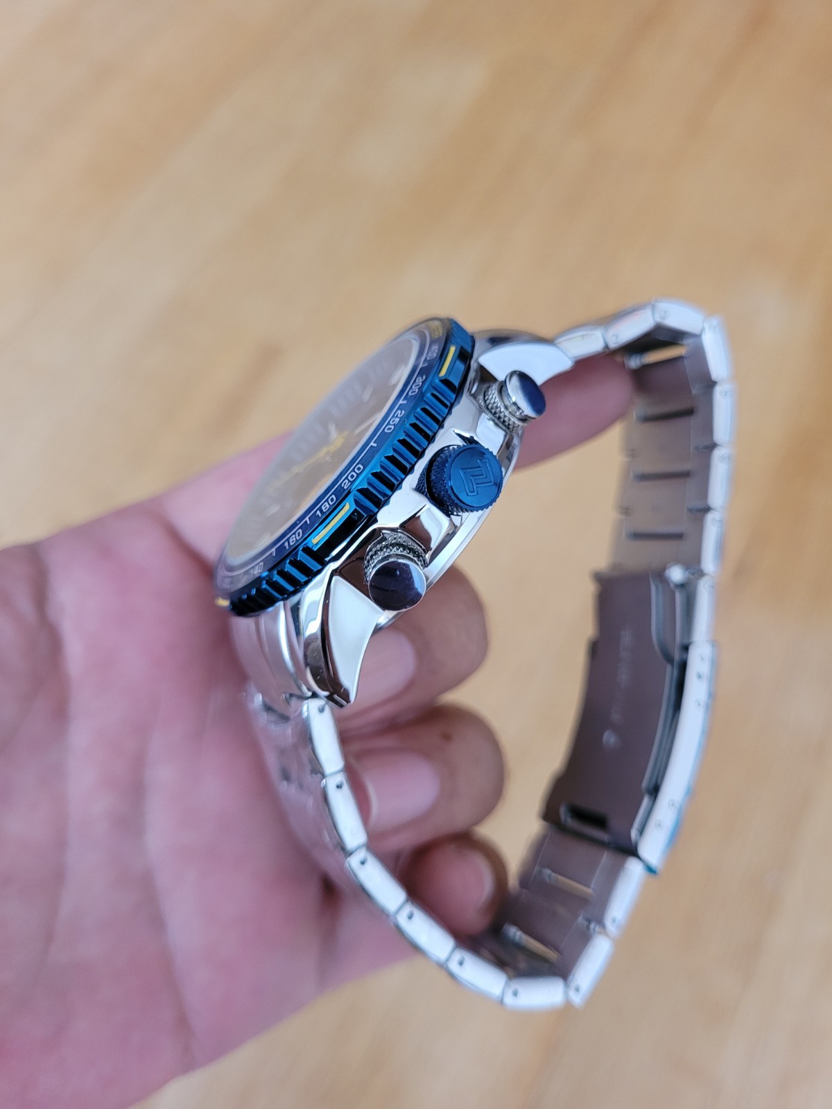 NAVIFORCE New Stylish Dual Display Watch in Stainless Steel For Men