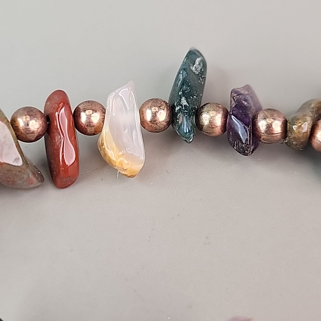 Vintage Hobe Stone Necklace Chunky Green Earth Tones 19″