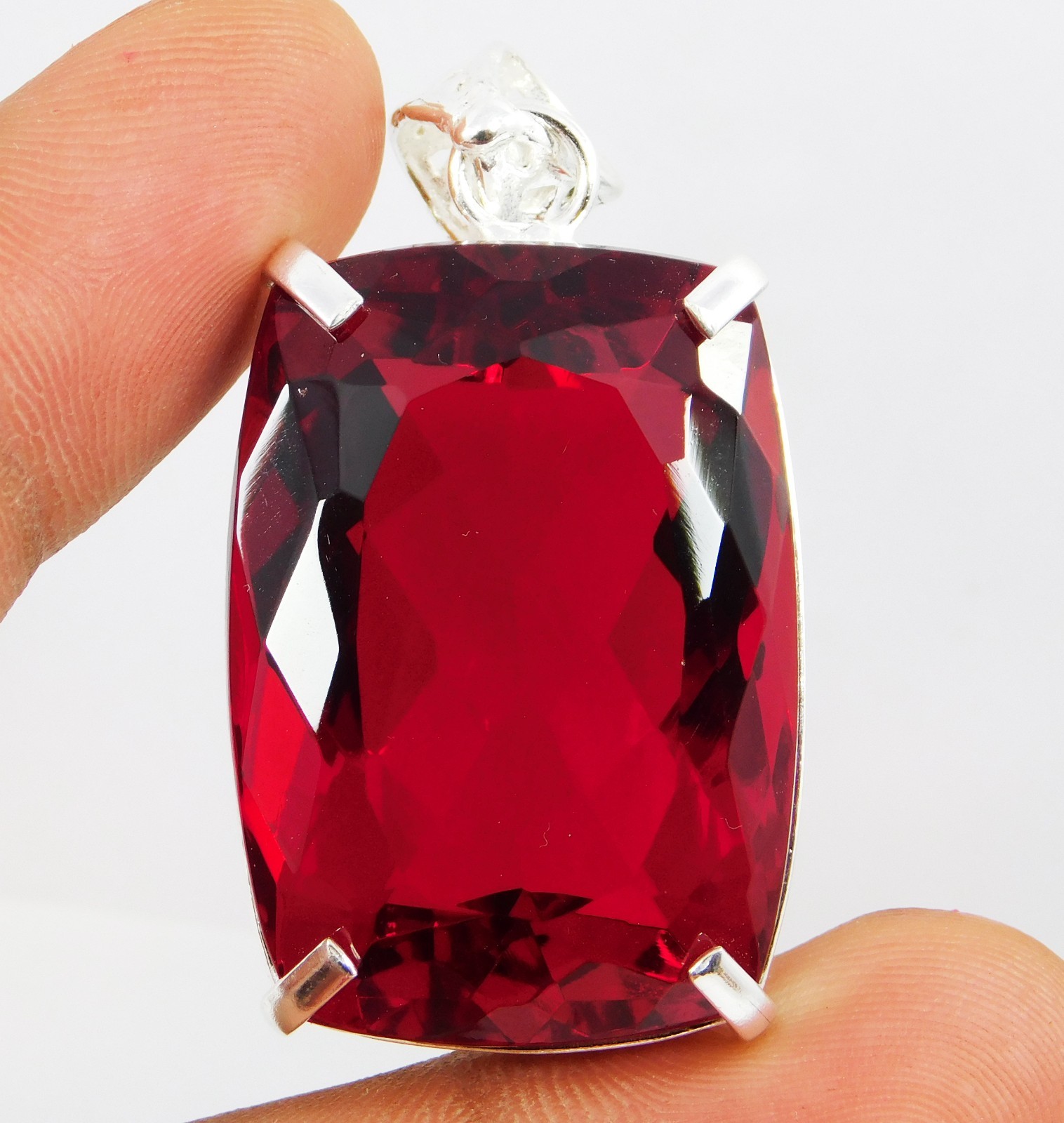 Solid Silver Pendant 97.70 Ct Natural Red Topaz Cushion Cut Certified Gemstone