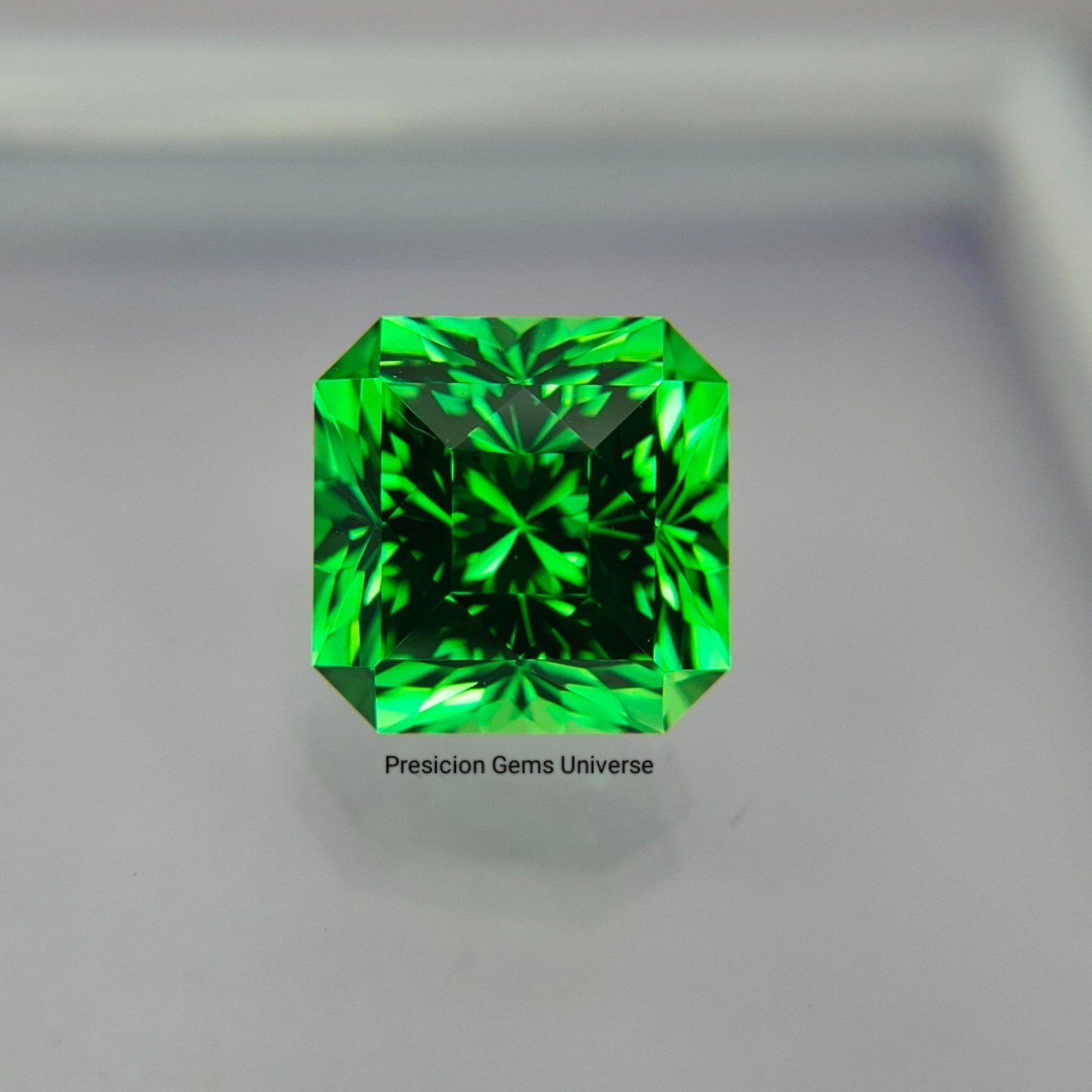 Precision Cut, 6.77 Ct Lab Green YAG Yttrium Aluminum Garnet, 9 MM Asscher Cut