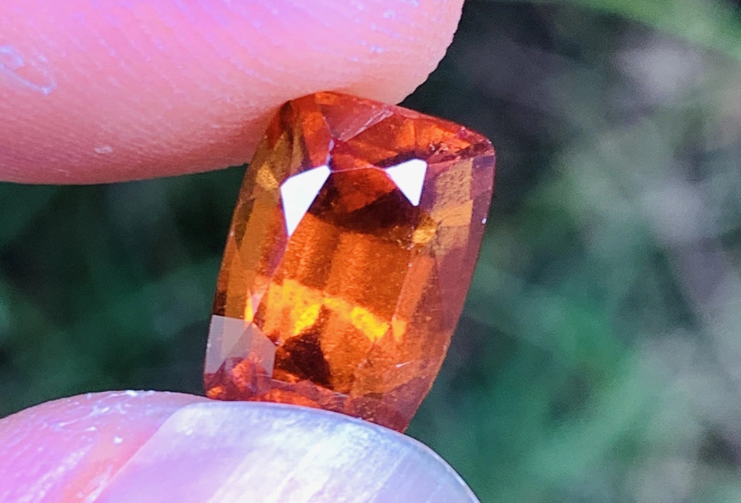 Natural Hessonite Garnet – 3.67 Ct VVS Clarity & Volcanic Fire Orange