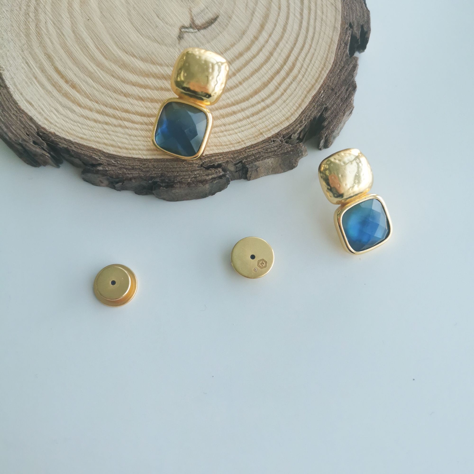 Julie Vos Catalina Blue Earrings in Gold Authentic