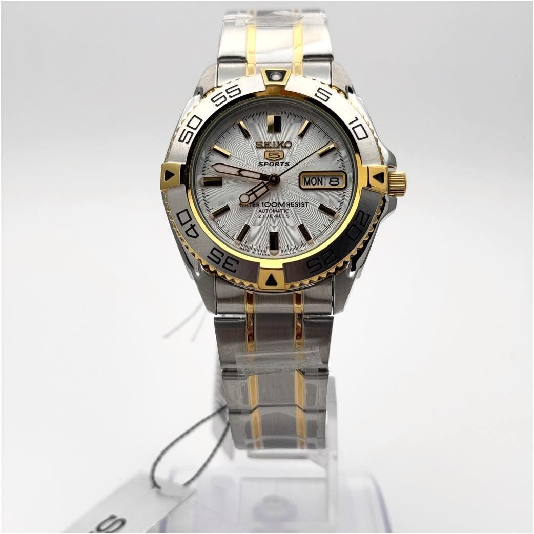 SEIKO 5 SNZB24JC Wristwatch Sports AT