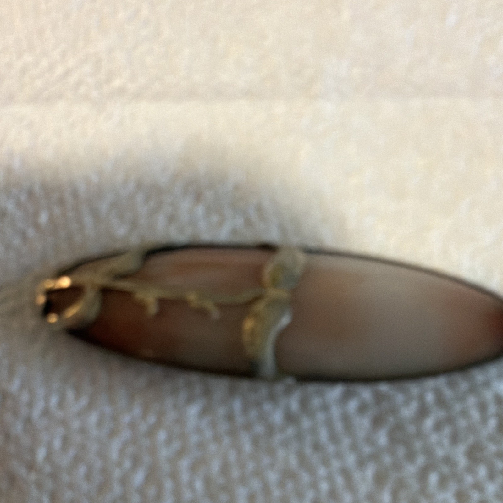 Agate Marquise Brooch Pin Brown & Beige Bezel Set Gold Tone Metal, 1 Stone