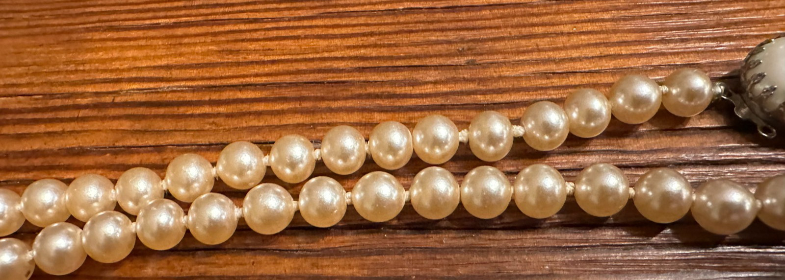 Vintage Faux Single Strand Pearl Necklace 19″- Hand Knotted Cream Champagne