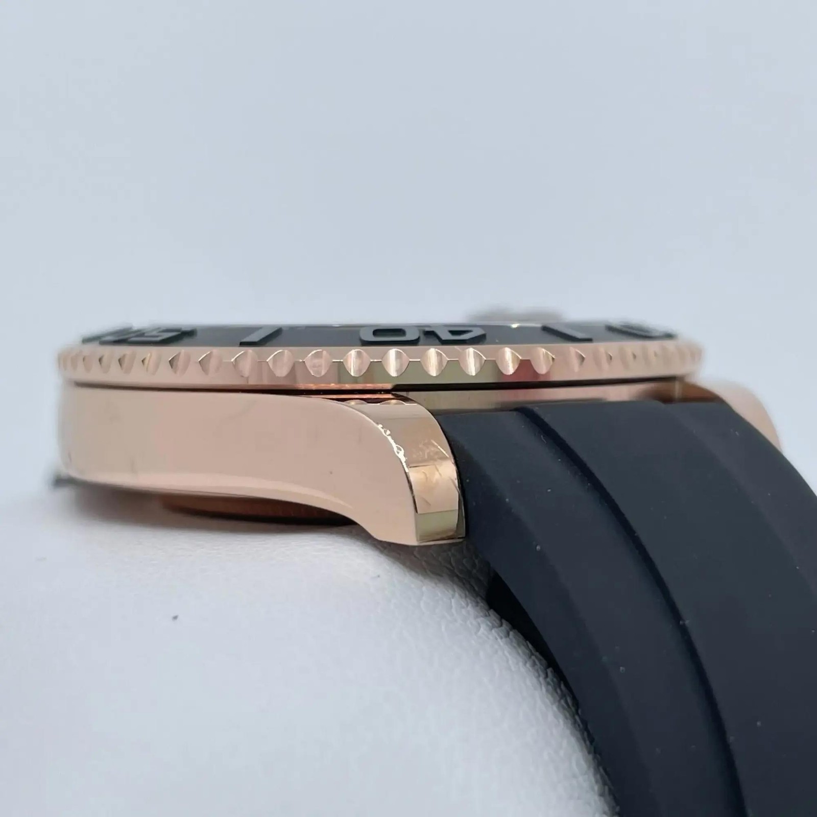 2022 Rolex 268655 Yacht Master 37mm 18K Rose Gold Rubber Automatic Watch