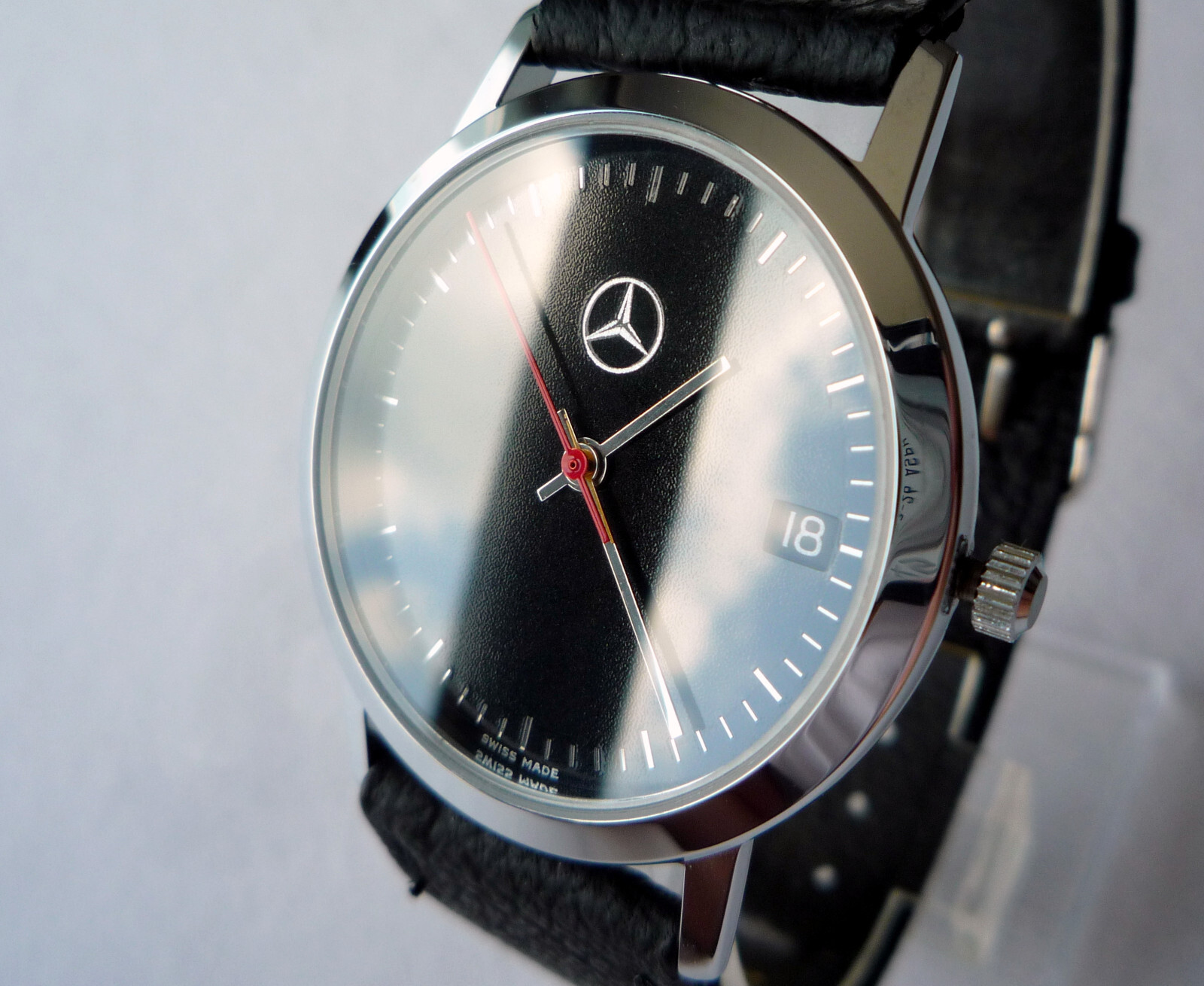 Mercedes Benz Vintage Classic Car Accessory Sport Basic Design Swiss Made Watch