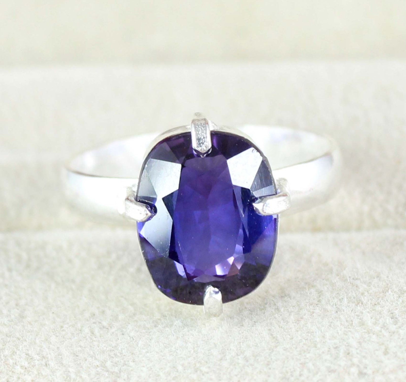 7.30 Ct Certified Natural Boysenberry Sapphire Cushion Gemstone Engagement Ring