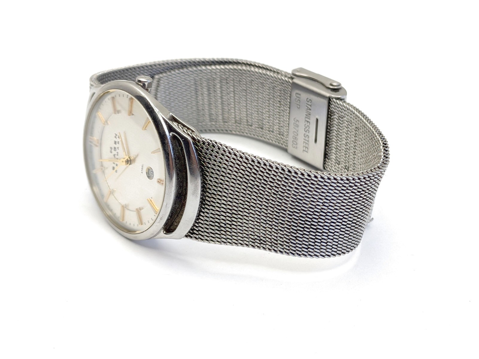 EUC Skagen Denmark 597SGC Milanese Mesh Bracelet Unisex Ultra Slim UNisex Watch