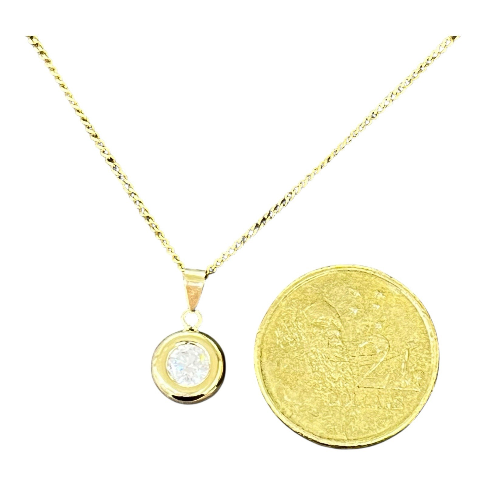 9ct 9K Yellow Gold Bezel Set Cubic Zirconia Round Shaped Pendant 8mm. New