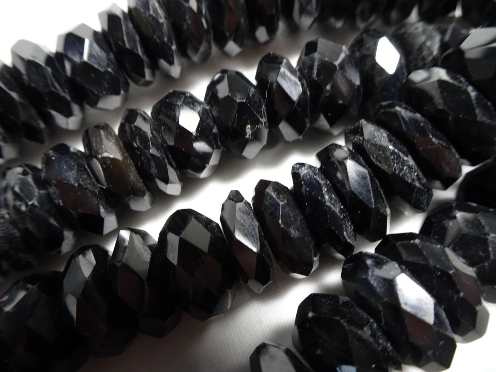 15″ Strand Chalcedony Faceted Rondell Stone Beads 11.5-12.5mm Wide A153 DNG