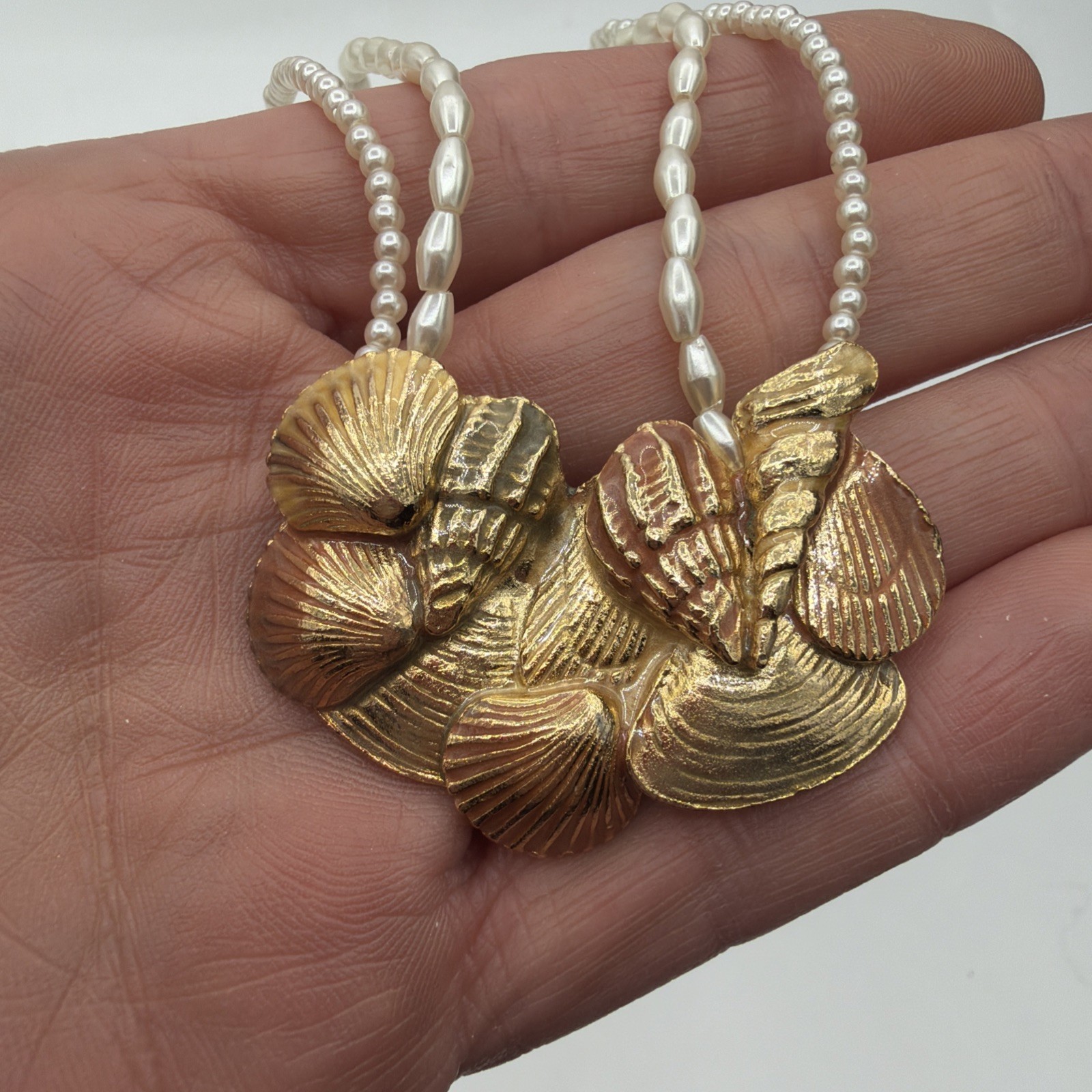 Vintage Pearl Necklace Gold Shell Pendants Ocean Motif Statement Jewelry