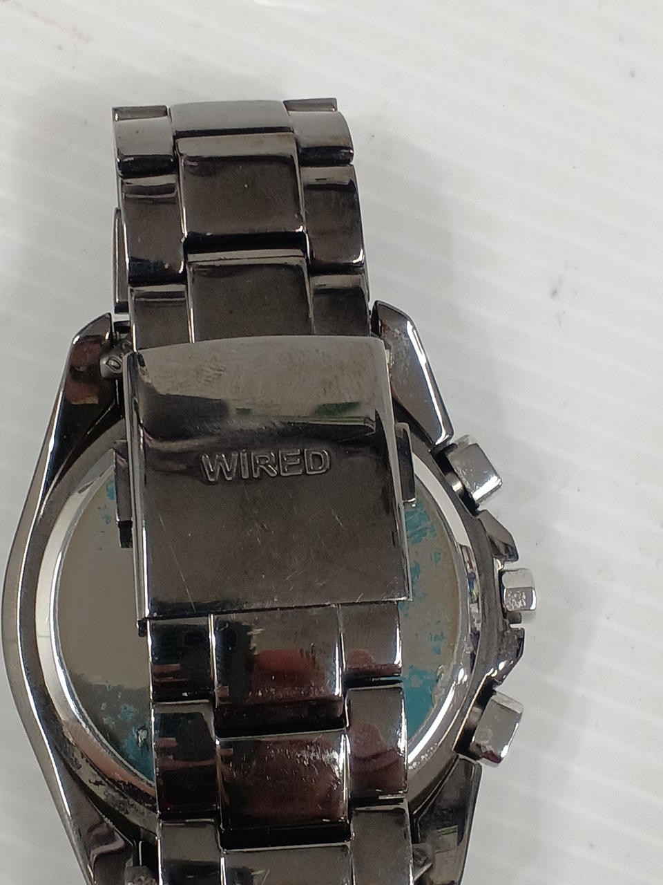 SEIKO WIRED Chronograph Model 7t11 0bd0 Purple Metallic Back Cover Scratch