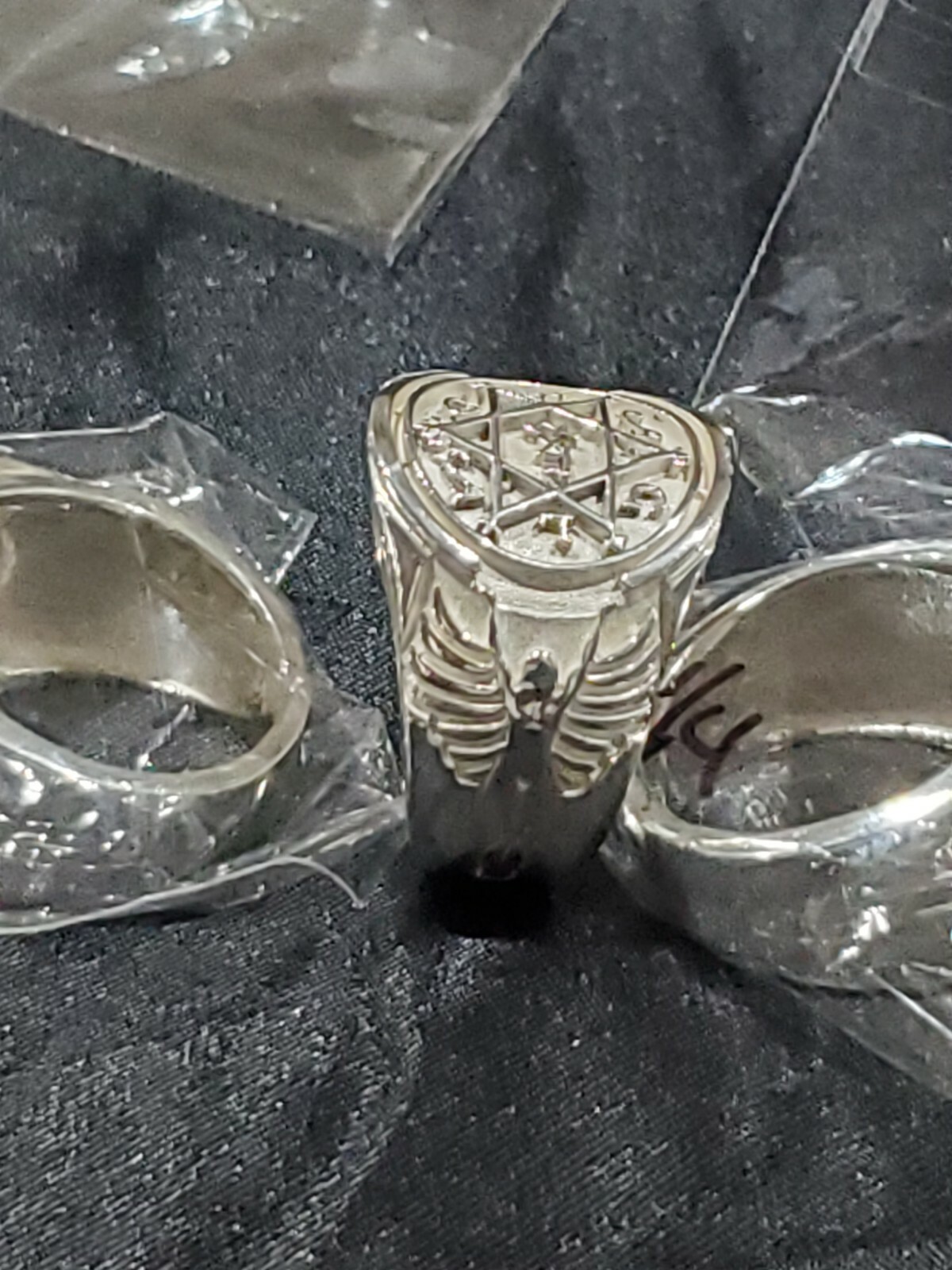 King’s Solomon’s ring ” highest craftsmanship ” Safeguard of King David .