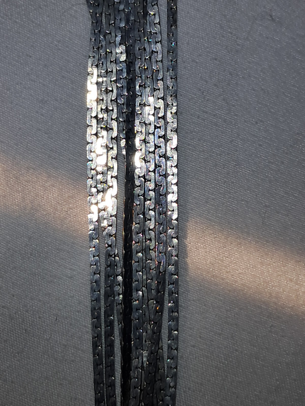 Silky Smooth Silver Tone Necklace 10 Strand Link Chains Expertly Crafted 18″