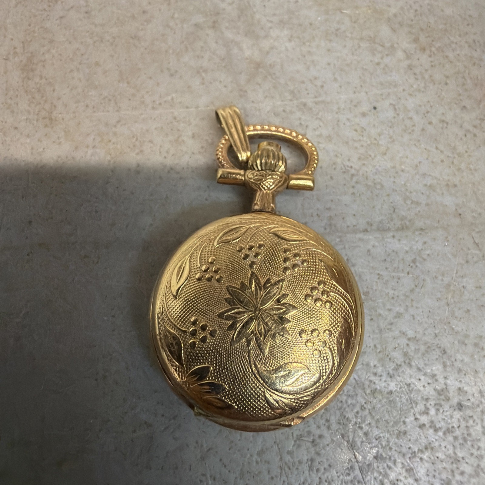 Colibri Pocket Watch Quartz Small Gold Tone Needs Battery