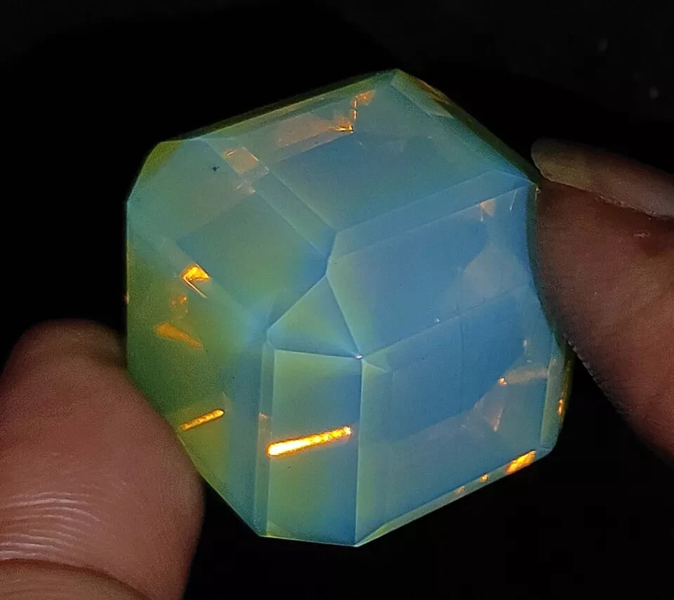 Green Opal Cube Welo Australian Certified Untreated Natural 121.85 Ct Gemstone