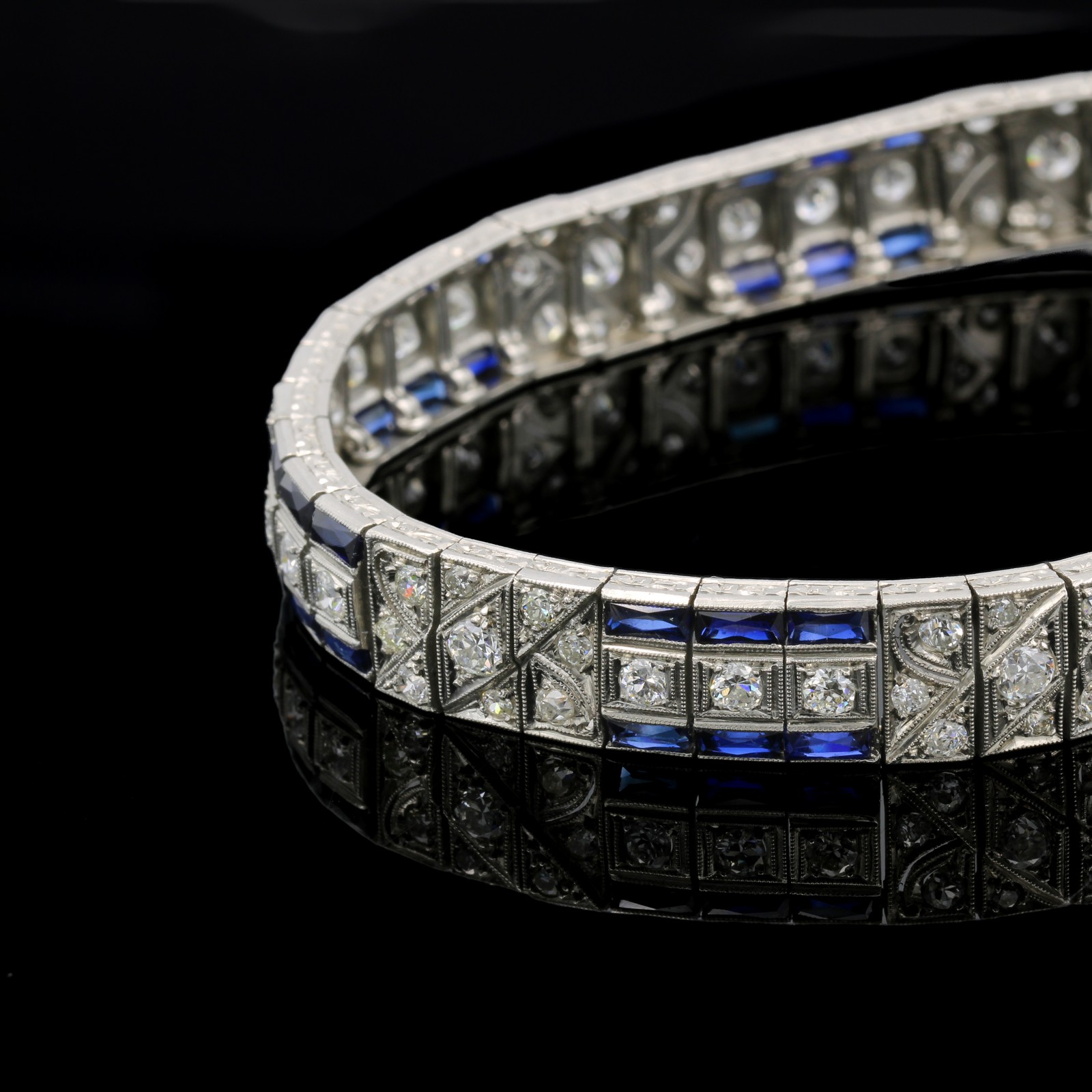 Art Deco 950 Platinum & 4ctw Diamond Die Struck 6.75in Link Bracelet #E233-1H