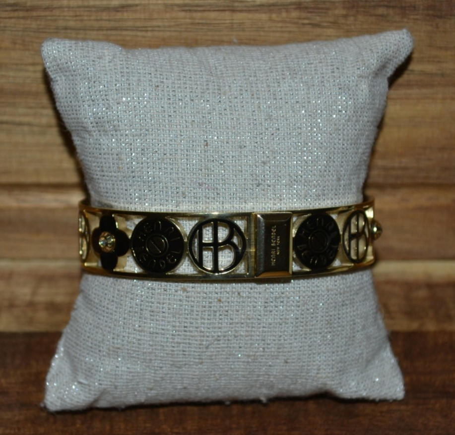 HENRI BENDEL CUTOUT BANGLE