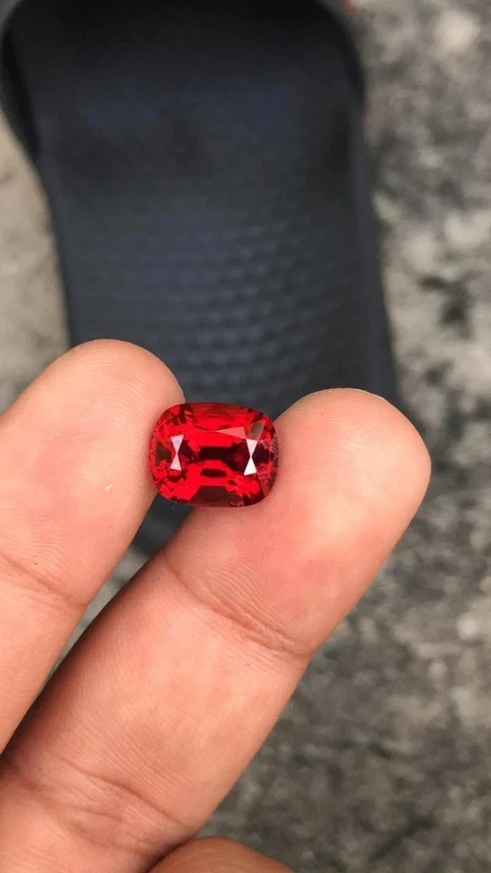 5 Ct Natura Burma Red Color Ruby Cushion Cut Certified Loose Gemstone