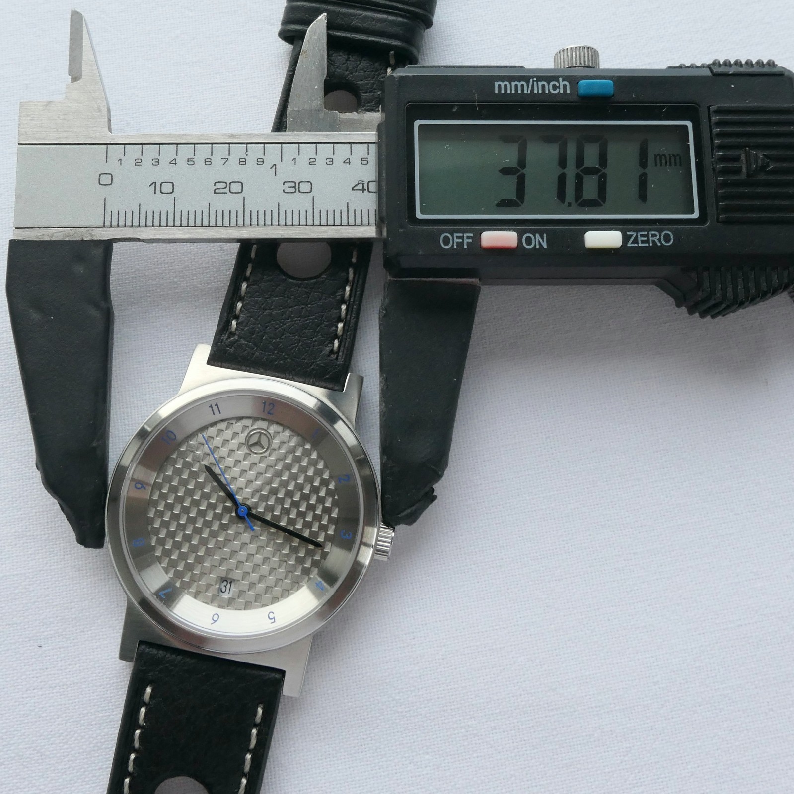Mercedes Benz Classic Motorpsort AMG Racing Car Accessory Automatic Sport Watch