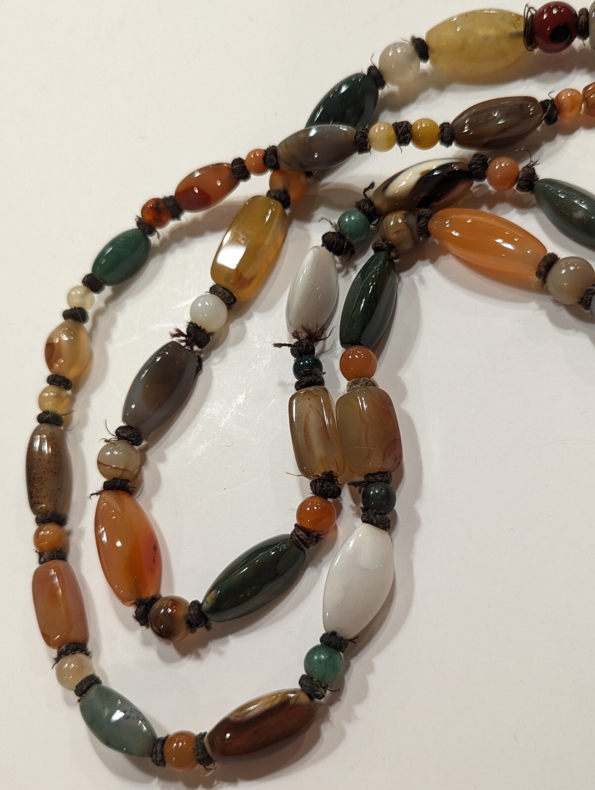 Semi Precious Polished Agate 54″ Necklace Hand Knotted Southeast Asia VNTG 1960s