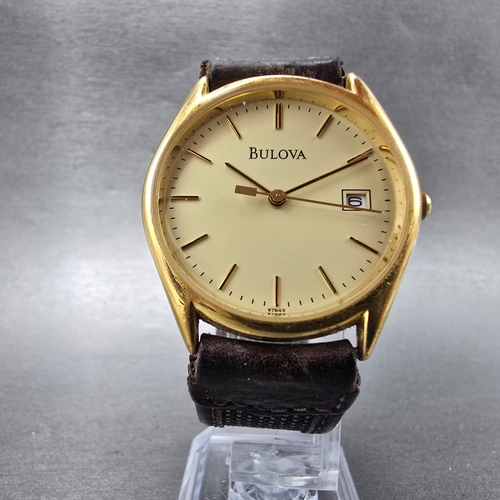 Bulova Watch Men 33mm Champagne Dial Gold Tone Date Round 97B43 New Battery
