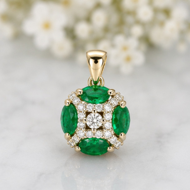 2.0Ct Oval Cut Simulated Emerald Women’s Pendant Necklace 14K Yellow Gold Plated