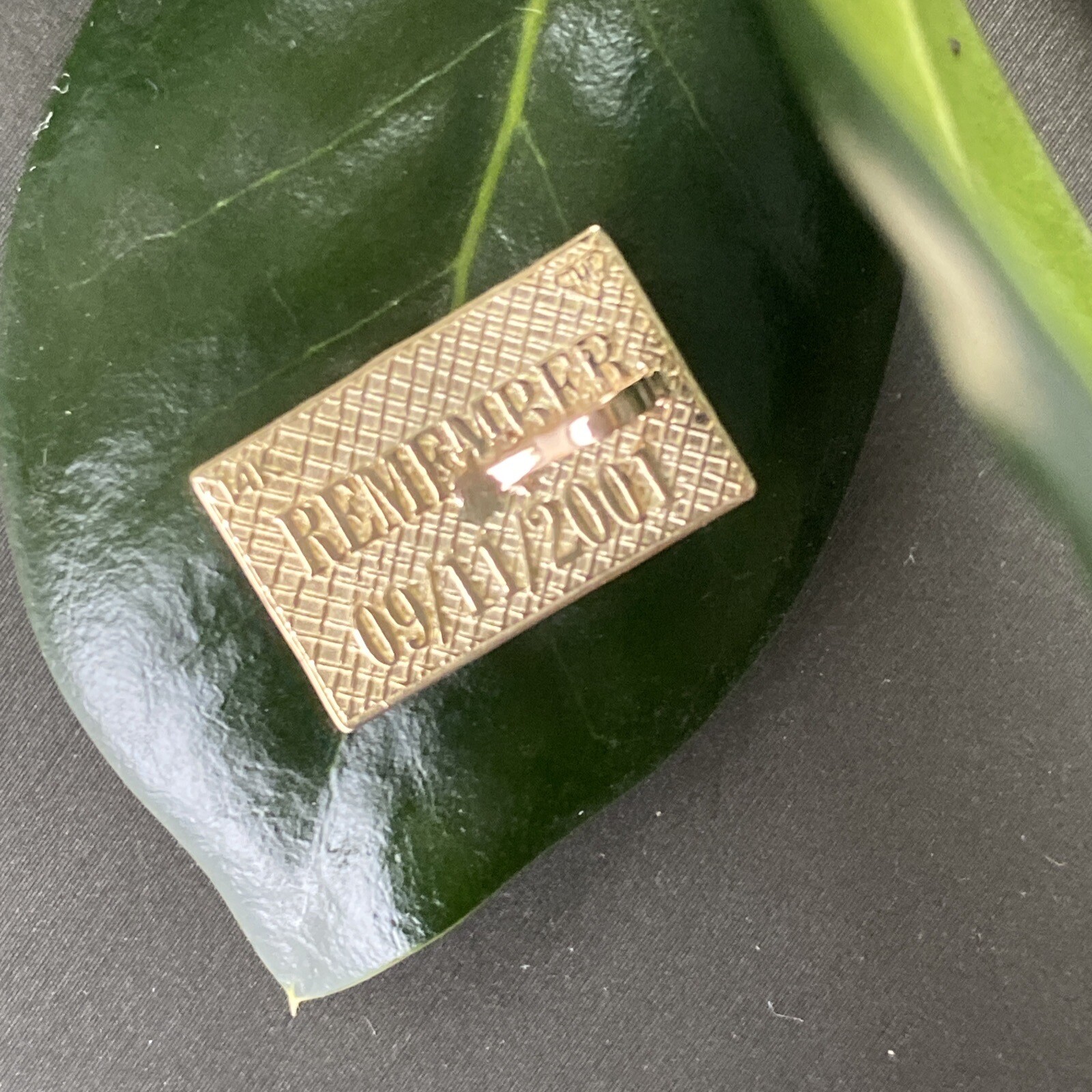 Vintage Diamond Pendant Remember 09/11/2001 B Initial 14K Yellow Gold USA Flag