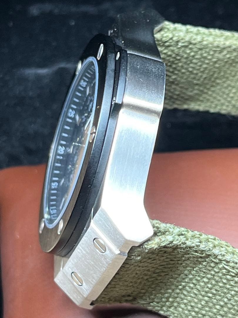 HYAKUICHI 08 Chronograph 10BAR DAY Rare, Excellent Condition, Working From Japan