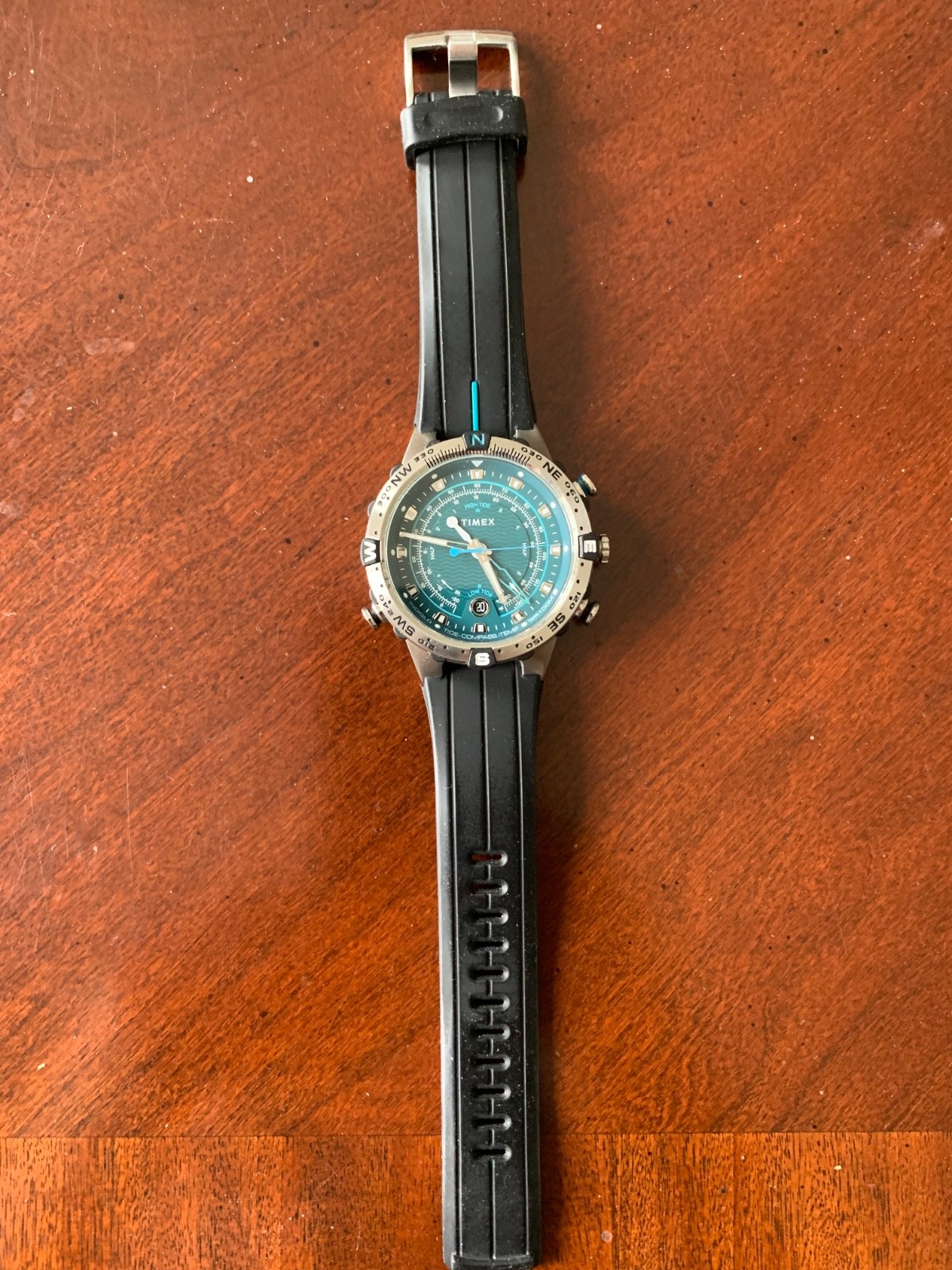 Timex expedition north tide – temp -compass