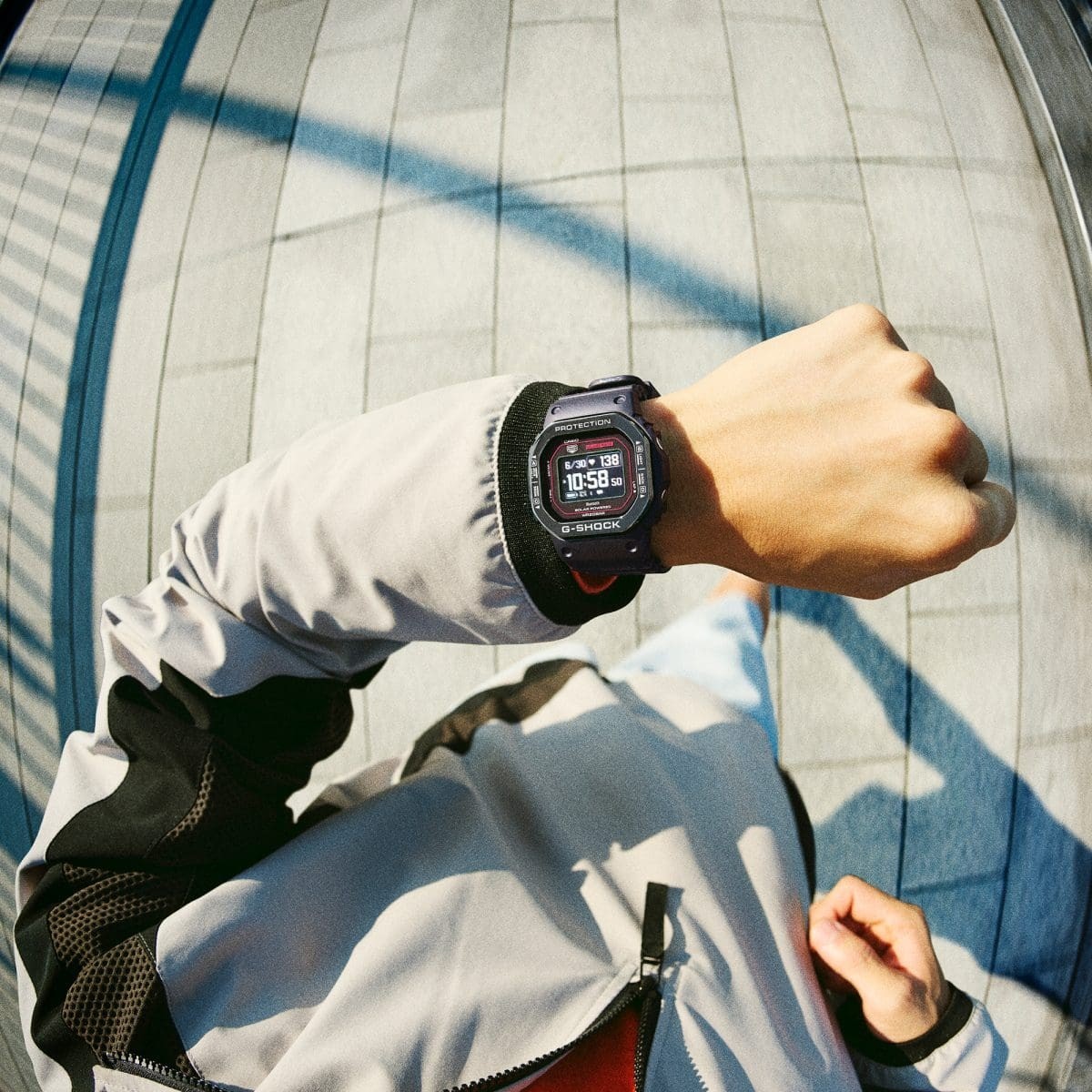 Casio G-SHOCK Move DW-H5600MB-1A4JR GPS Solar Bluetooth JDM Japan Import