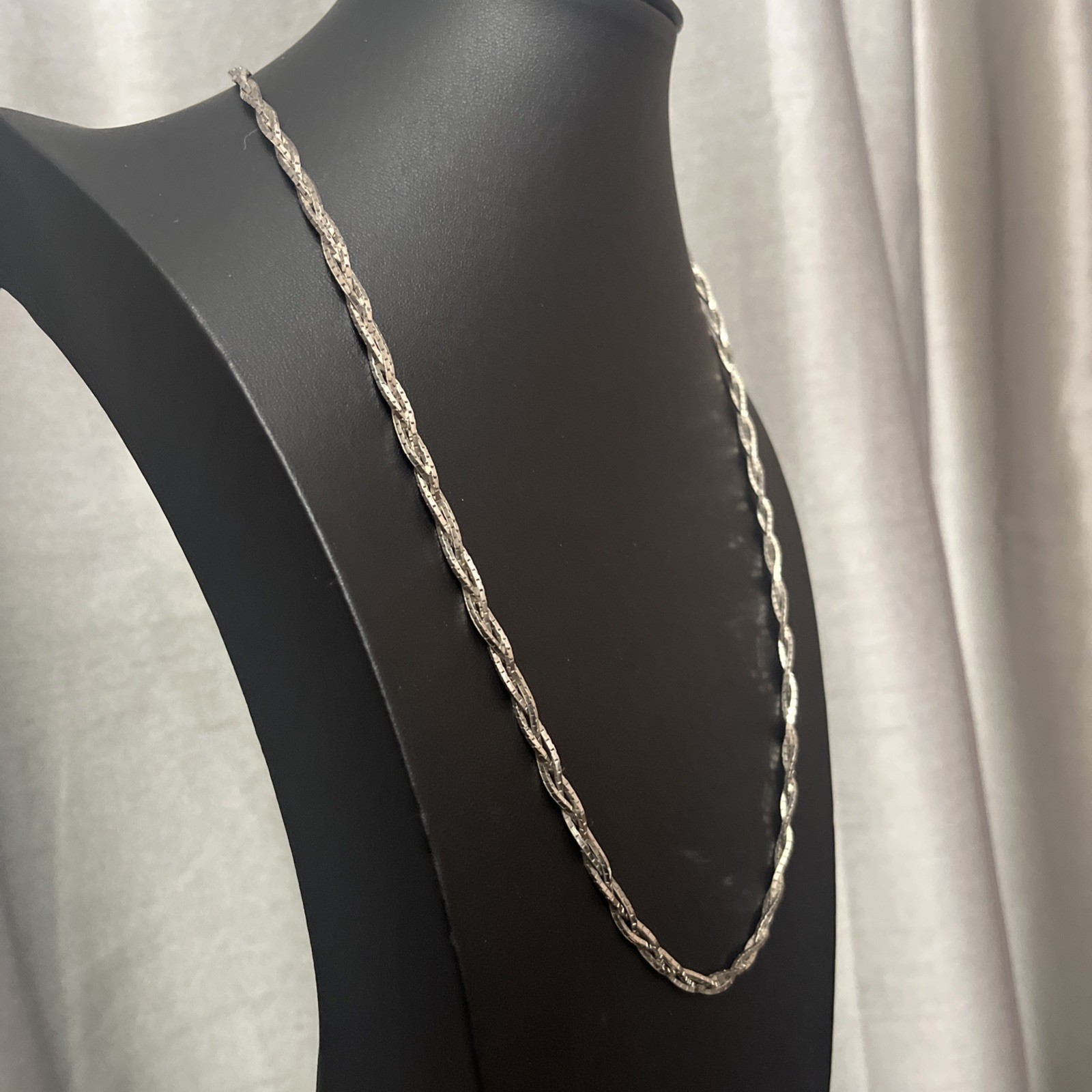 Vtg Sterling Silver SU Italy 3 Strand Braided Box Chain Necklace 24.5” 4mm 22.4G