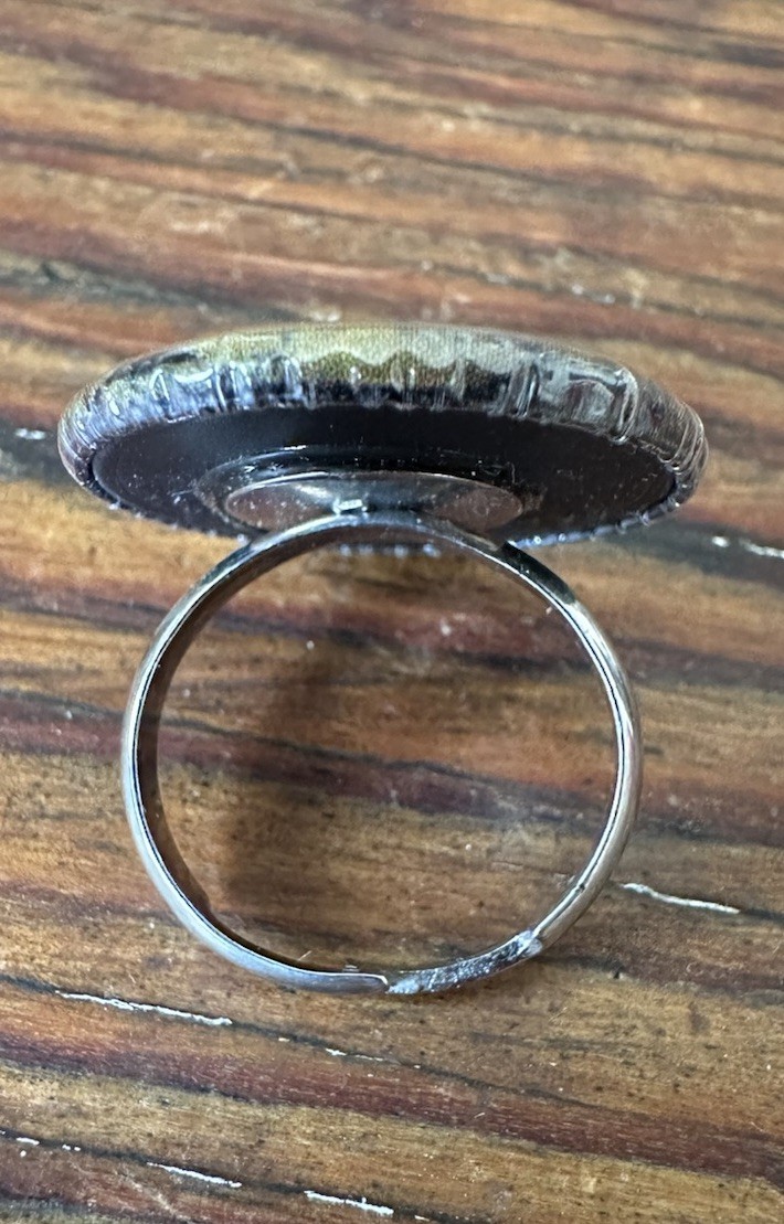 Adjustable Round Octopus Novelty Ring, Silver Green Black Metal. Size 7.