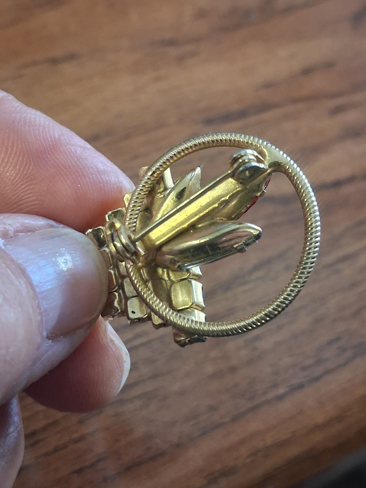 Vintage Mid Century Rhinestone Flower Basket Broach 60 + Years
