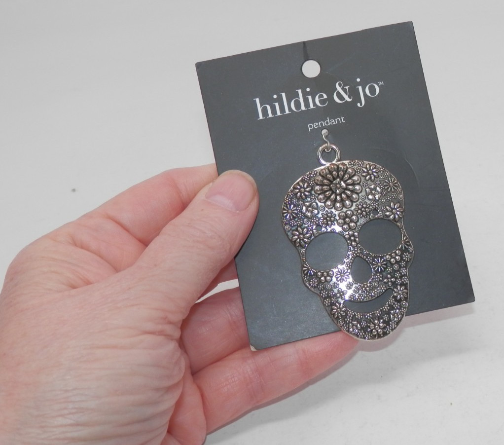 Hildie & Jo Sugar Skull Pendant • SIlvertone Metal Charm 2.5″ Skeleton 2019 New