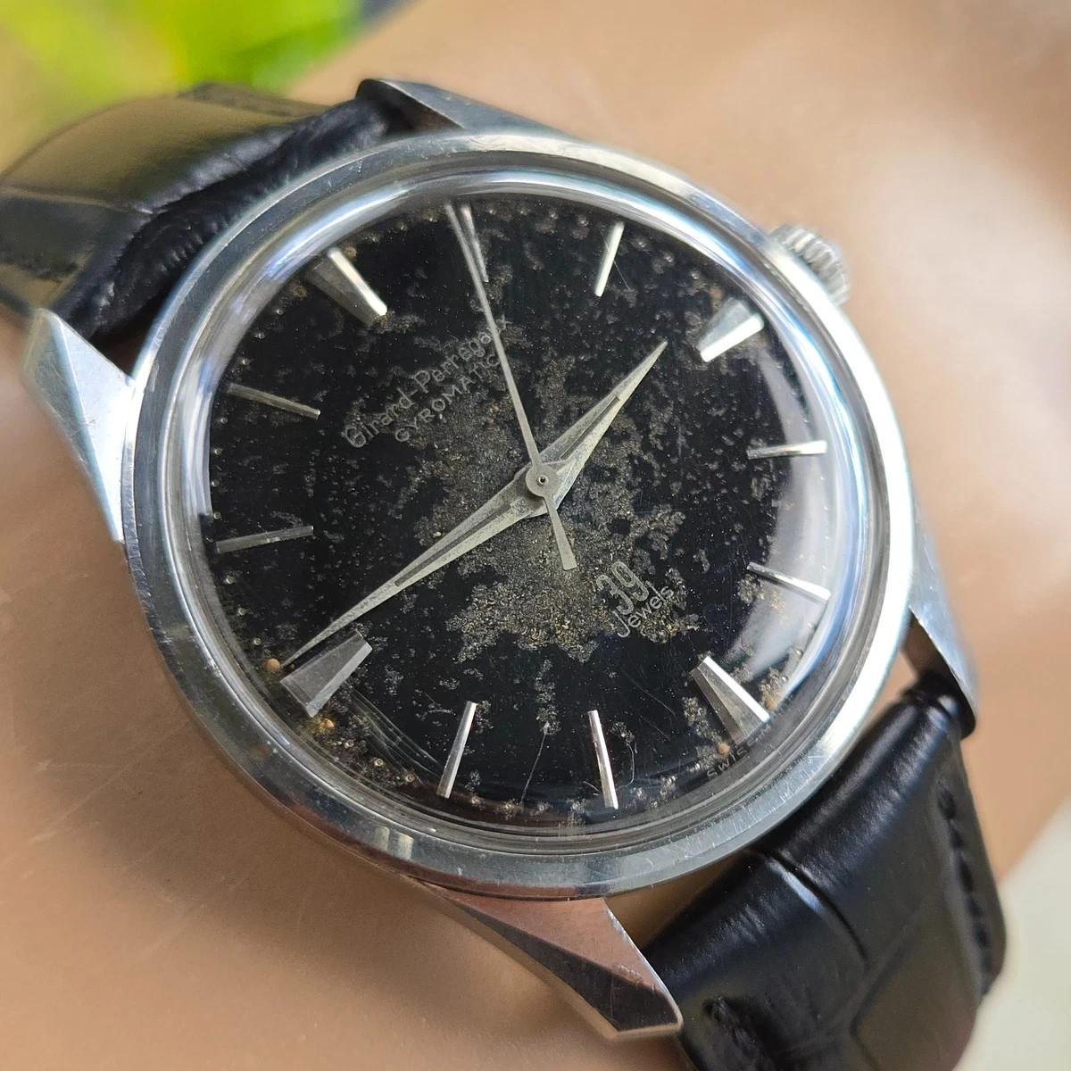 Vintage Girard-Perregaux Gyromatic 39 Jewels tropical Black dial 1950s