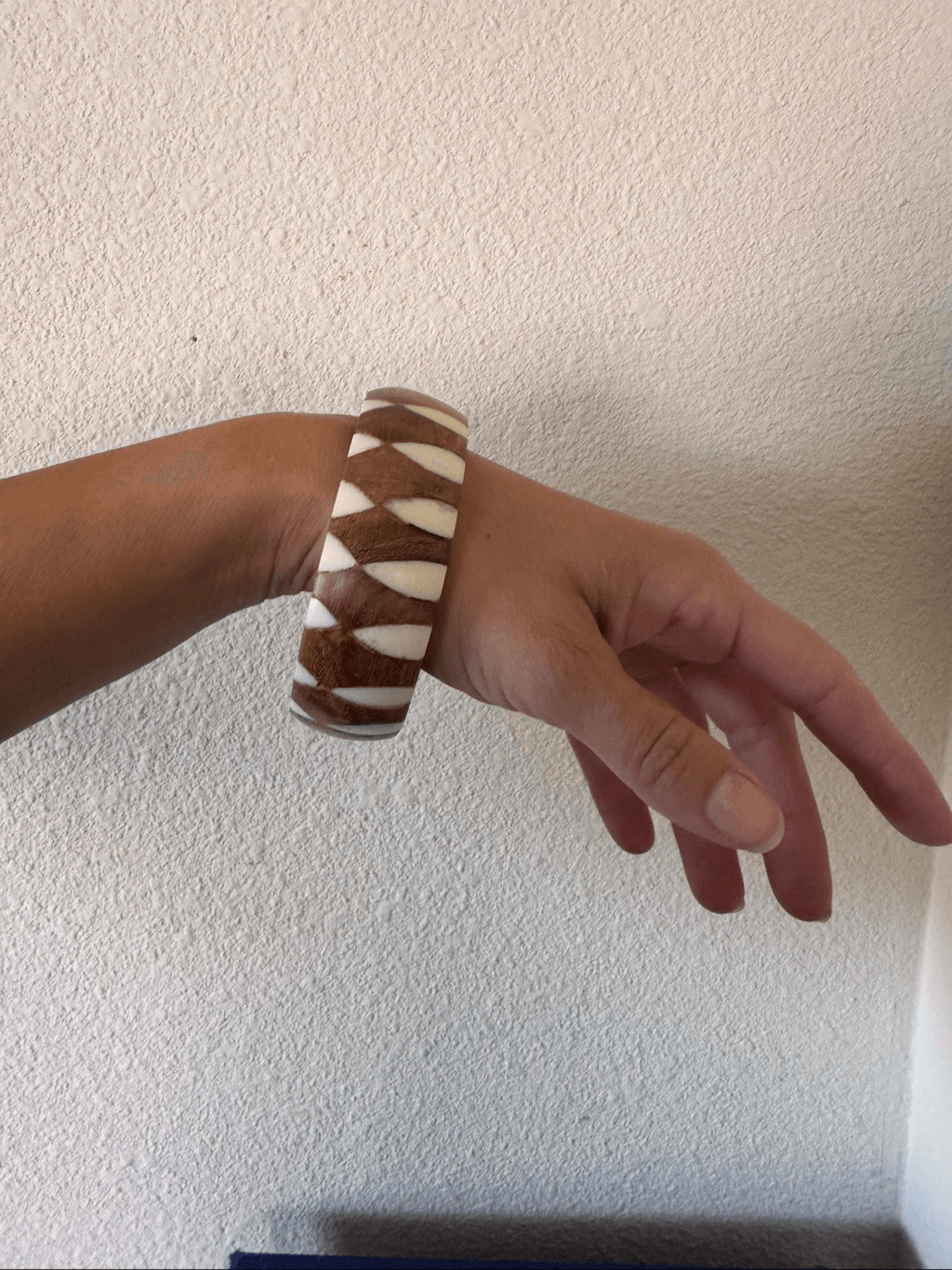 Boho wooden geometric brown ivory bracelet triangle teeth shape pattern