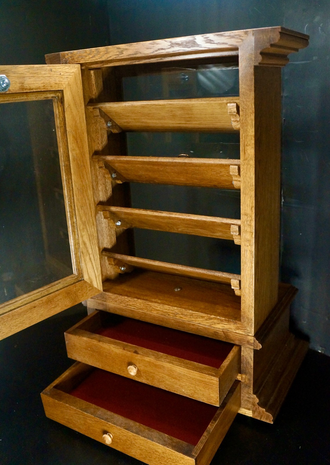 Countertop pocket watch display case