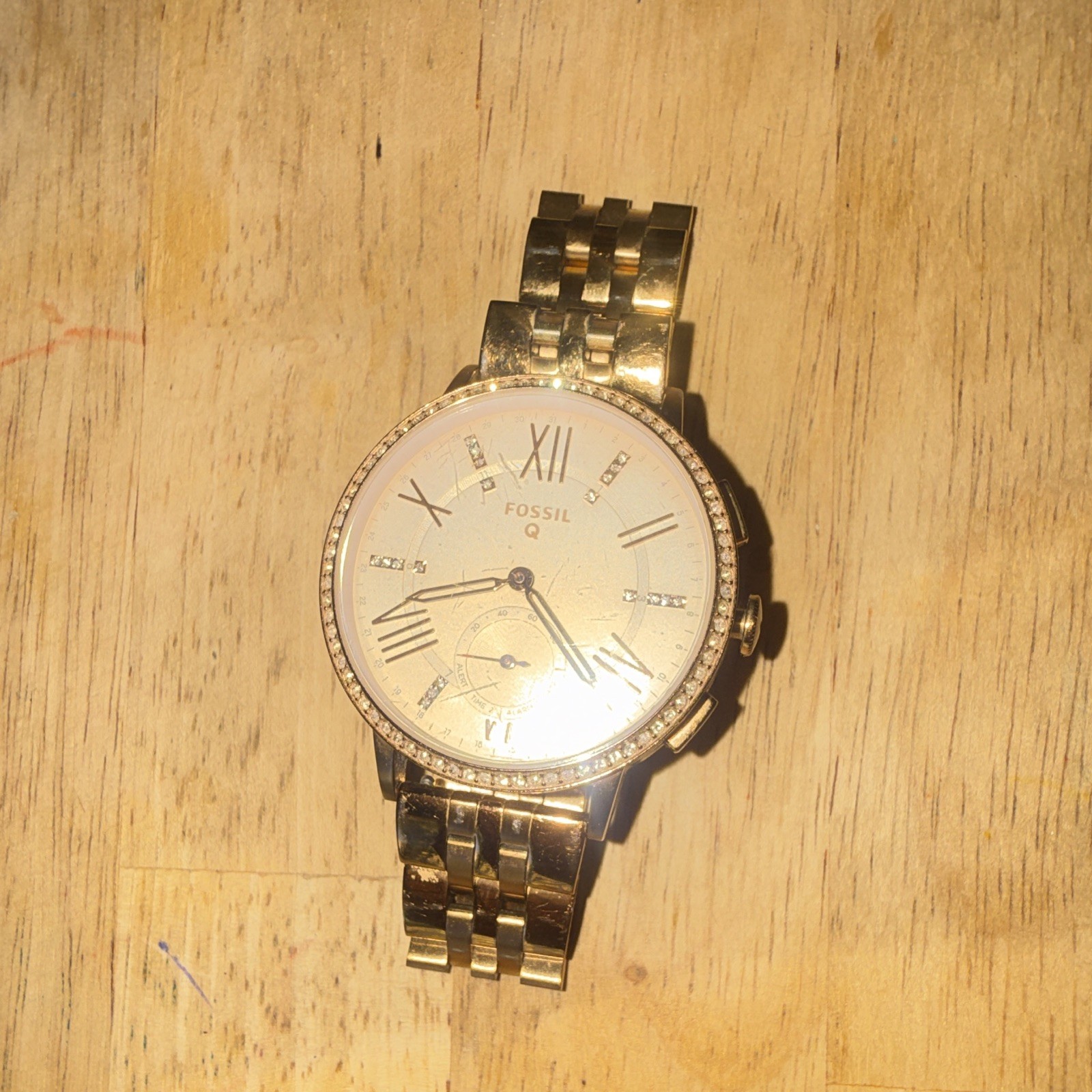 Fossil Q Women’s Quartz Analog hybrid Rose Gold watch 38mm 30m
