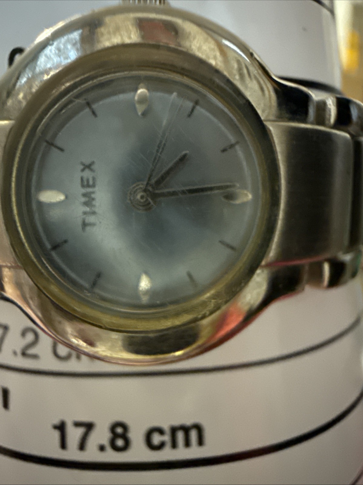 Ladies Timex Watch. 6.25 In, New Battery, Beautiful!