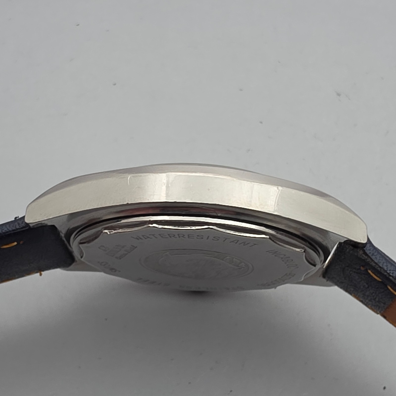 Vintage ENICAR Ocean Pearl men’s manual wind watch AR-160 swiss made 1970s