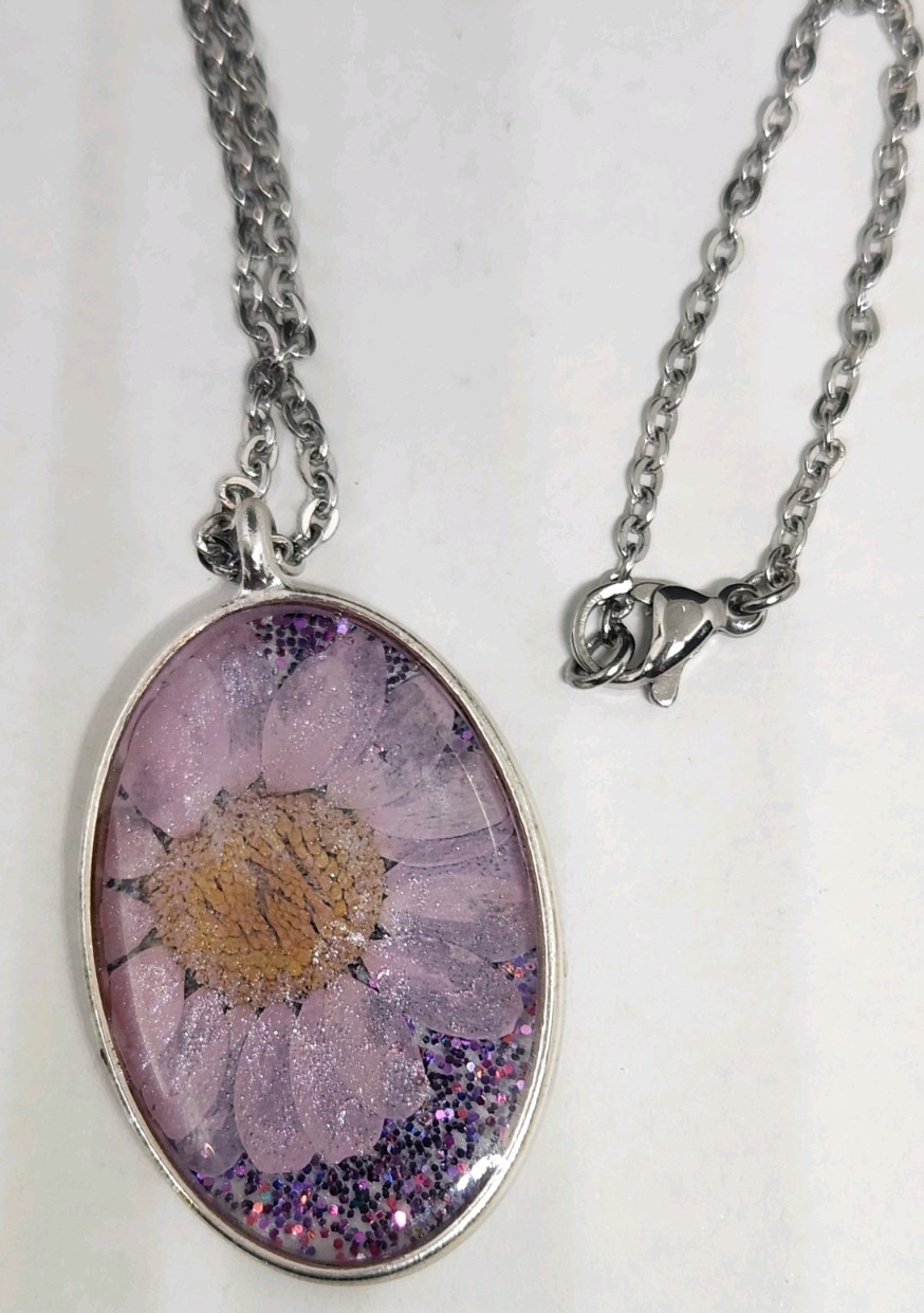 Handmade Resin Necklace – Stainless Steel Chain – Real Pressed Flower