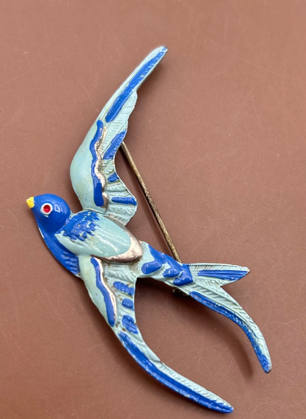 Sweet vintage Blue Sparrow Bird Brooch~figural pin~nicely detailed enamel works