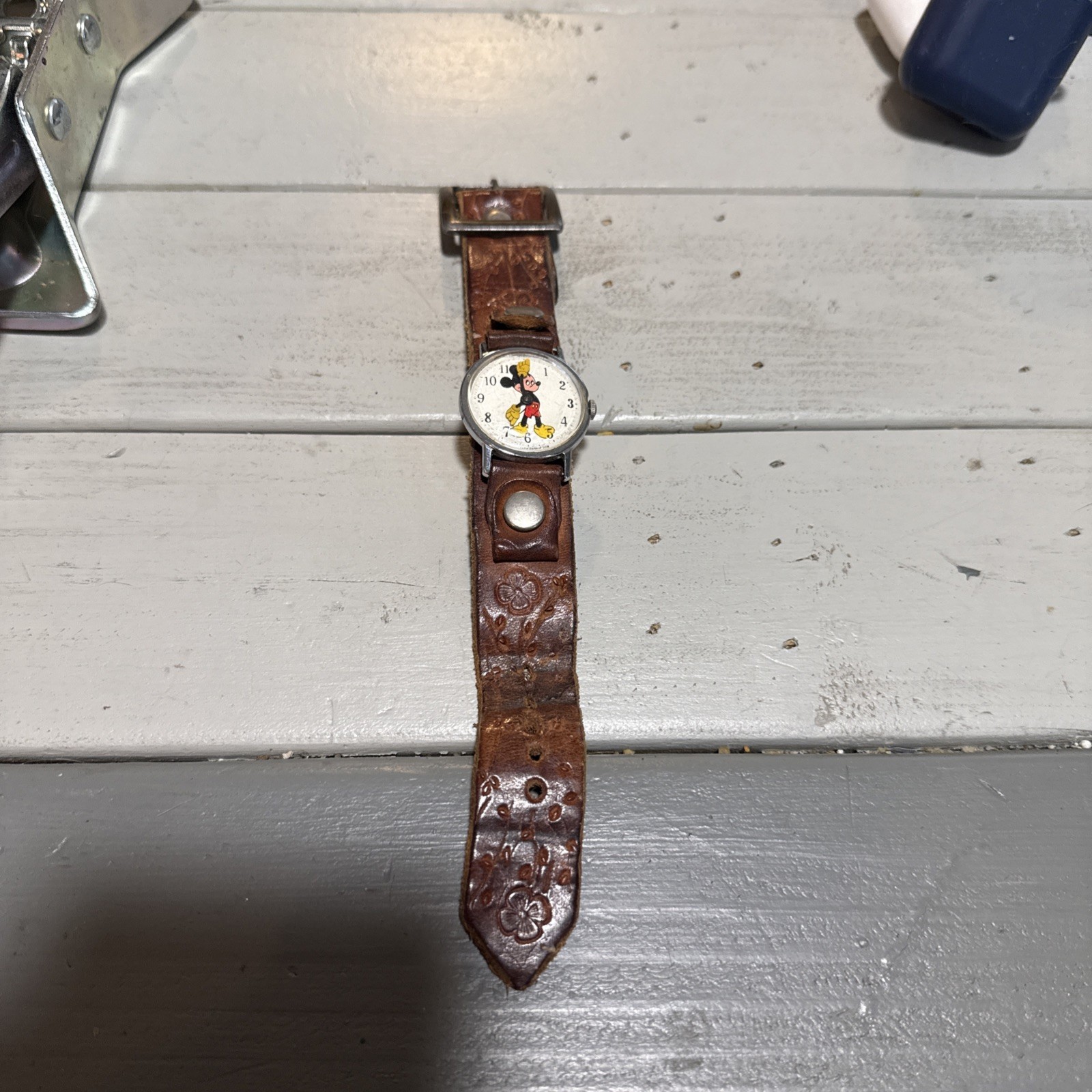 Vintage Mickey Mouse Watch 1970 Ingersoll – Timex Disney Mechanical WORKS GREAT