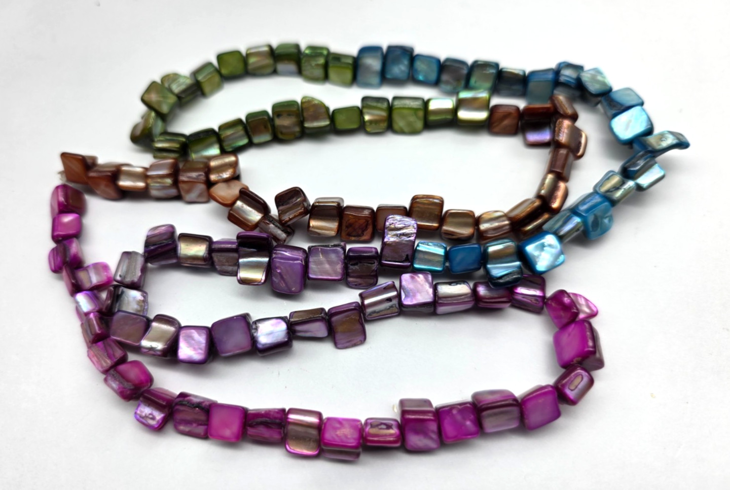 Brown Purple Green Blue Pink Dyed Shell Chunk Beaded Necklace Vintage