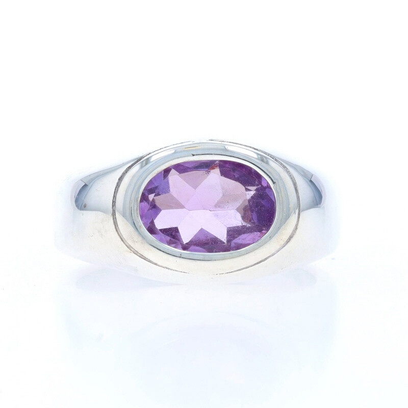 Sterling Silver Amethyst Cocktail Solitaire Ring – 925 Oval East-West