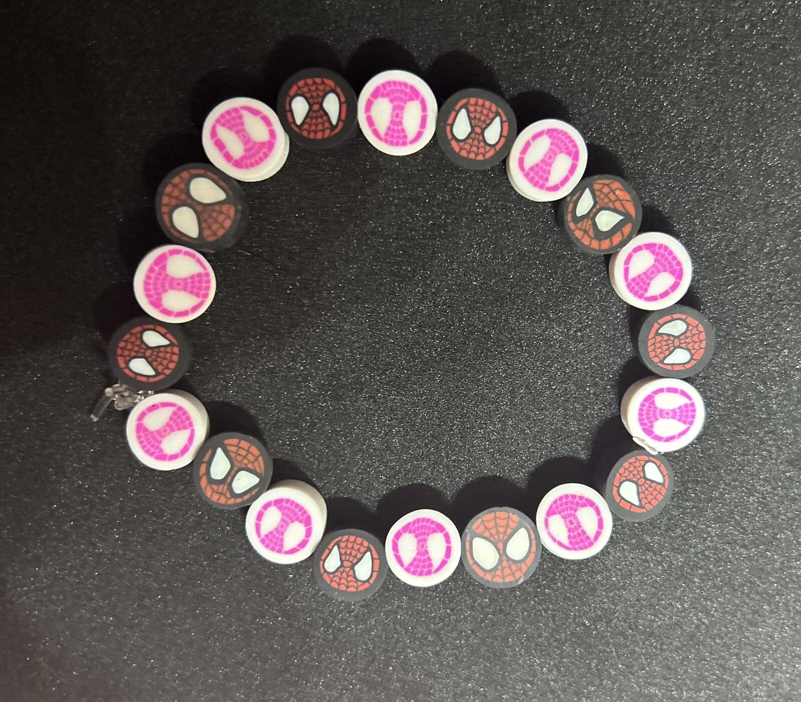 Spiderman & Gwen Stacy (Superhero) Heishi Bracelet