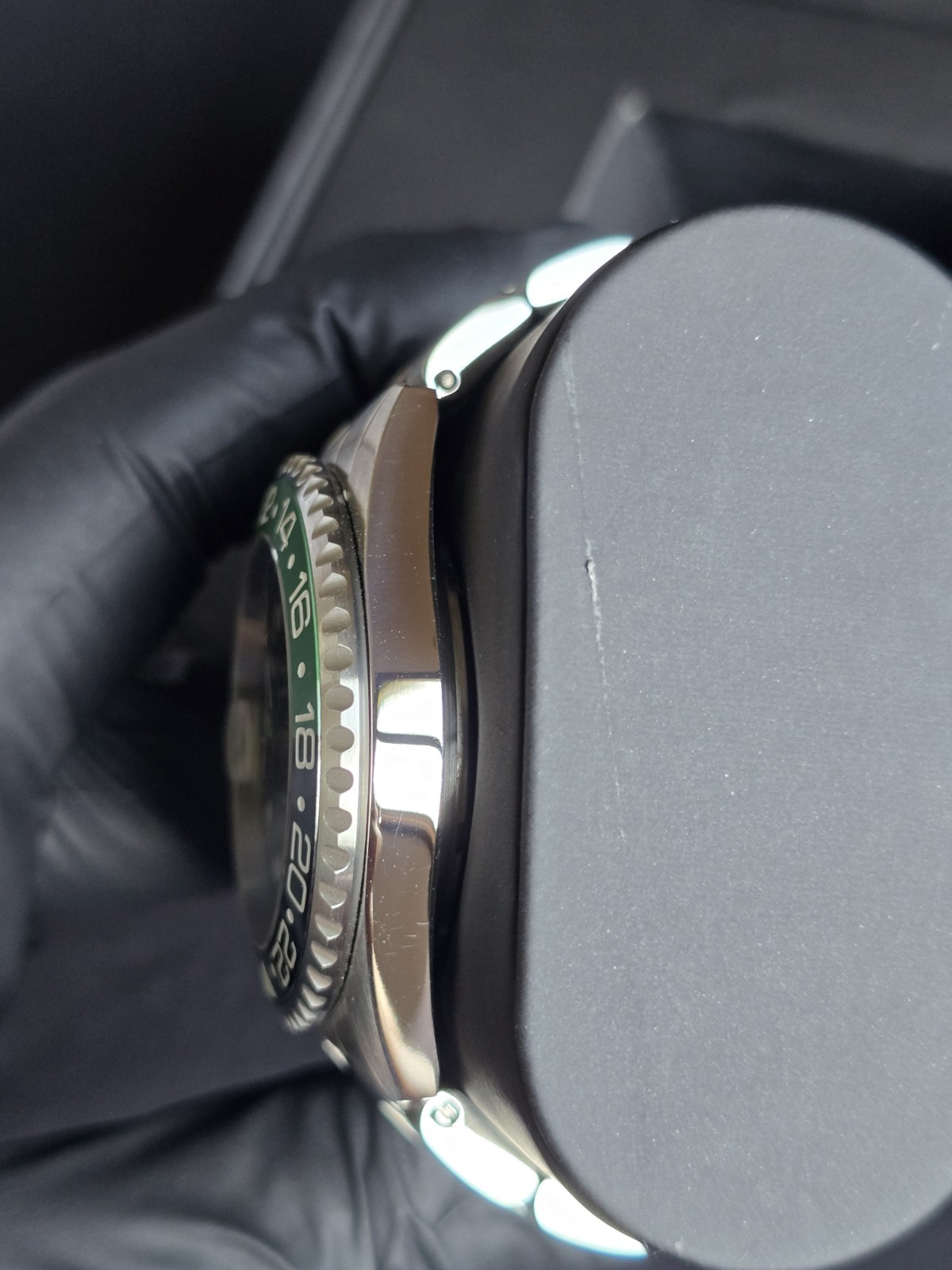Steinhart Ocean One GMT Micro Adjust Clasp Green/Black Ceramic Bezel 42mm