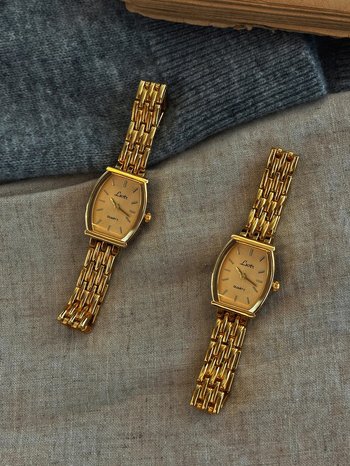 1Pc New French Retro Gold Small Dial Ladies Watch, Fashionable and Simple